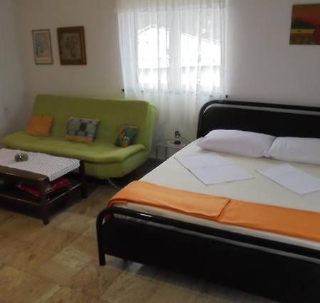 Hotel Lucia Senj  Esterno foto