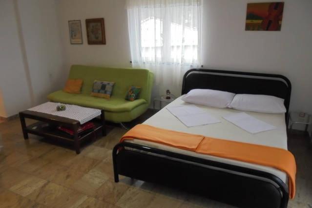 Hotel Lucia Senj  Esterno foto
